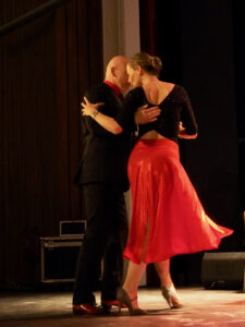 Tango tańczy Tomasz Sadlakowski i Monika Kwiatkowska